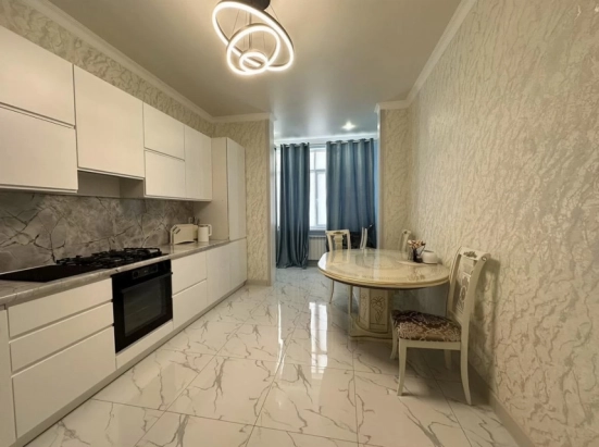 Горячая продажа квартиры в Каспийске 75кв.м