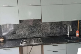 Горячая продажа кв. в центре города 55м²