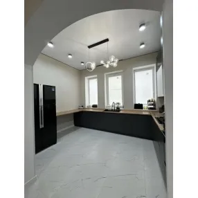 Горячая продажа дома 210 кв.м 5 соток в отличном районе