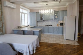 Продам квартиру 87м²
