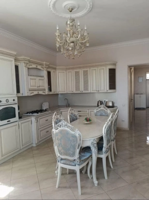 Горячая продажа дома 176 кв.м 9.2 соток