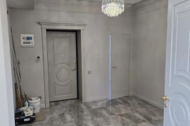 Горячая продажа квартиры 5 этаж есть лифт 94 кв.м