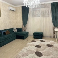 Горячая продажа квартиры 5 этаж есть лифт 94 кв.м