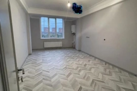 ПРОДАМ кв-ру 58 м²  цену ммм